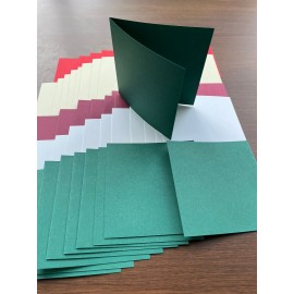 50 dubbele kaarten in kerstkleuren 180 gram