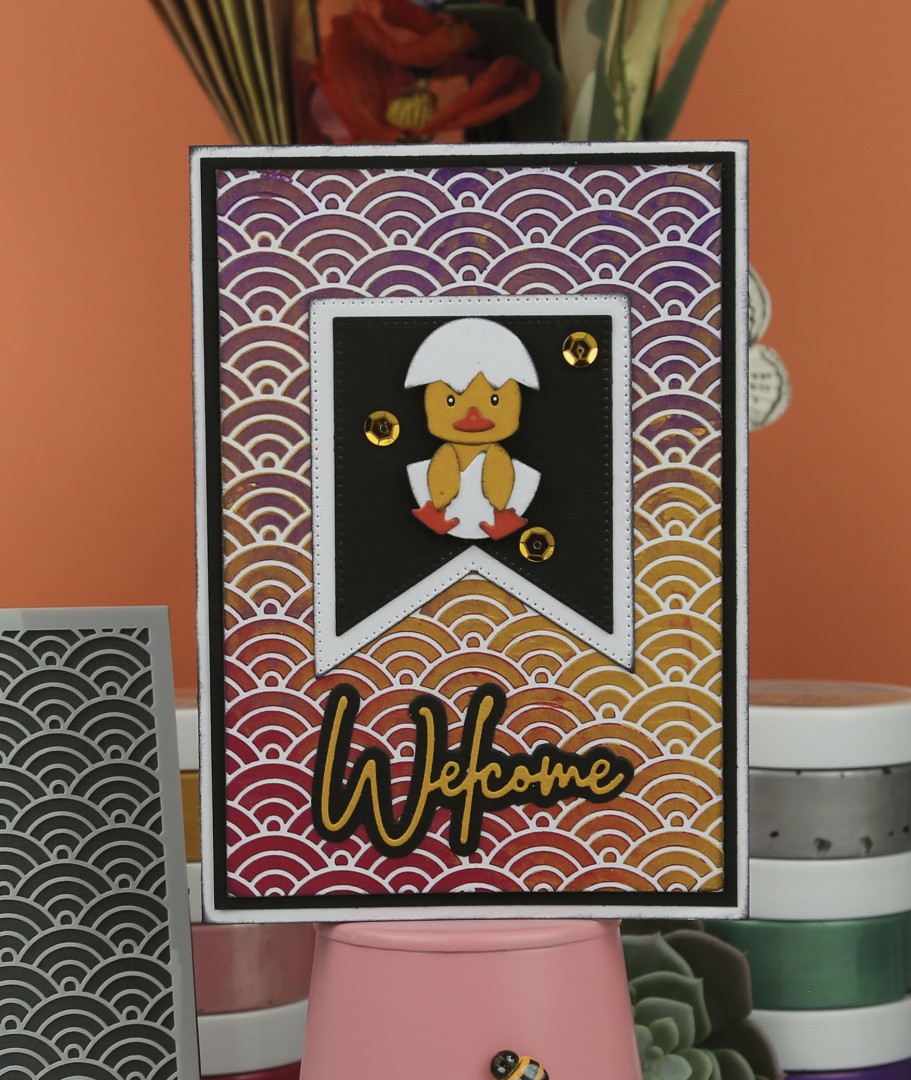 Card Deco Essentials - Mixed Media Stencil - Rainbow