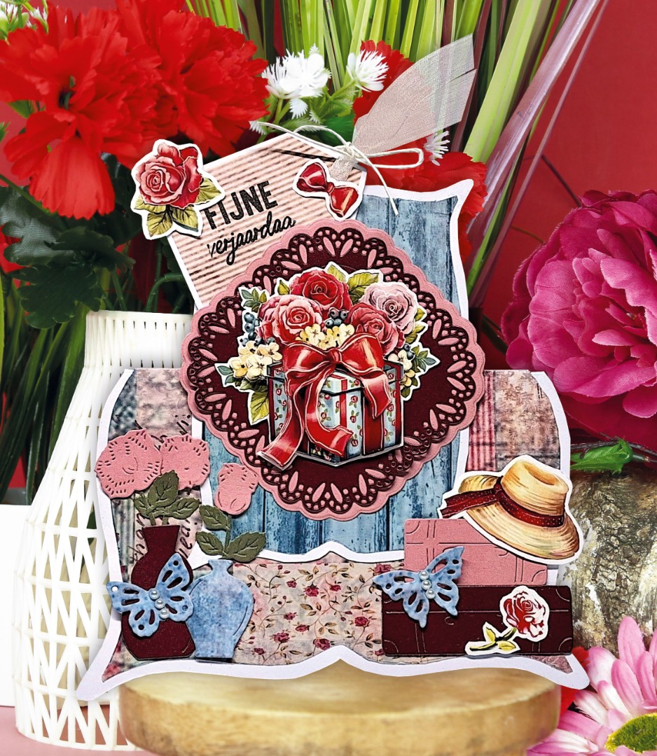 Stencil - Card Deco Essentials - Rose Decorations Suitcase - A5